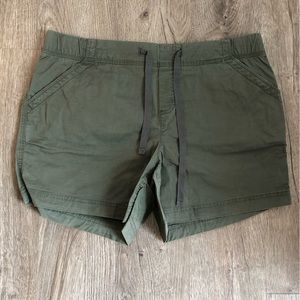 Women’s Eddie Bauer Pull On Shorts